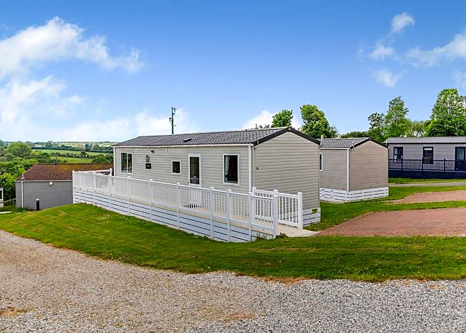 Meadow Lakes Holiday Park