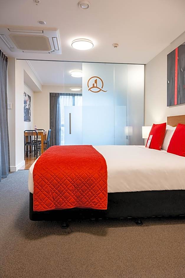 Boulcott Suites