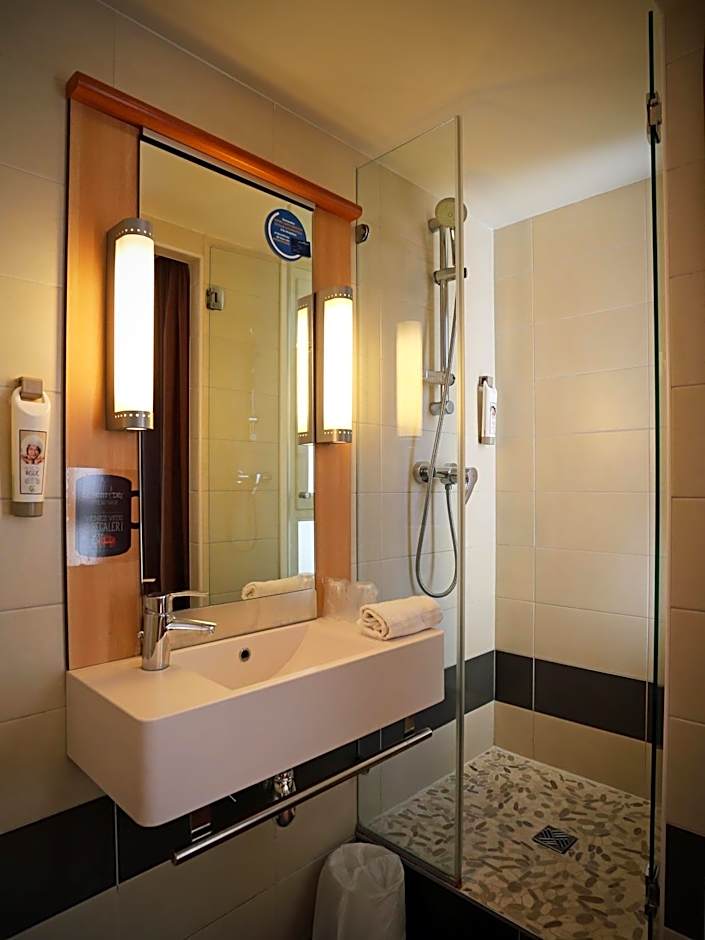 ibis Montpellier Centre Polygone