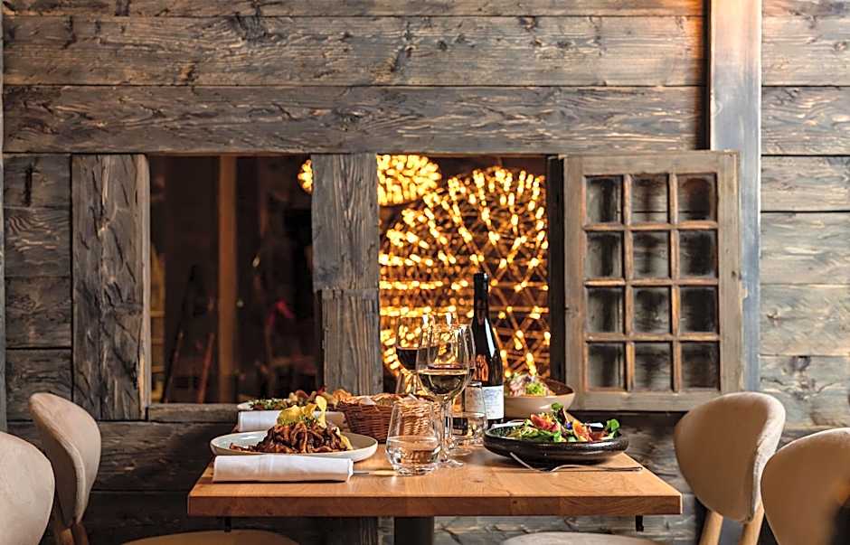 Hotel Edelweiss Manotel