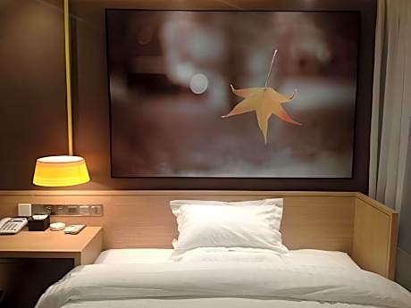 WH - Zizhu 1 Bed Room