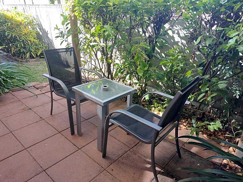 Cascade Motel In Townsville