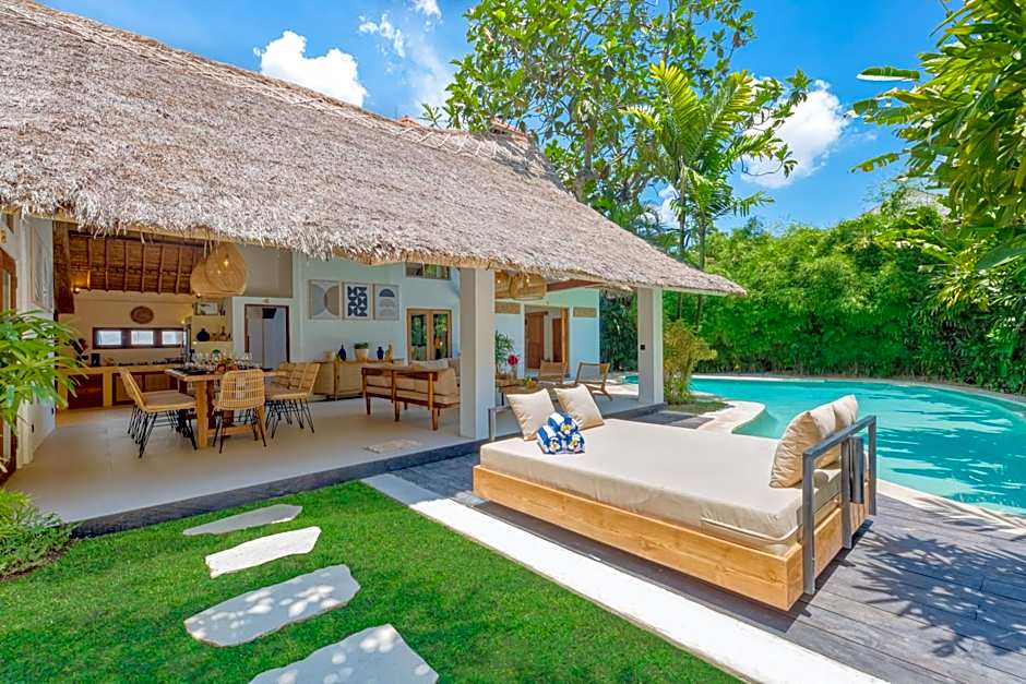 Villa Indigo - 5-BDR with huge pool and garden