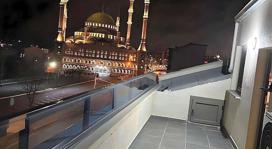 The Great Airport Hotel