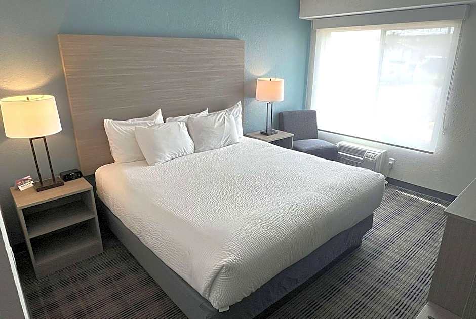 AmericInn by Wyndham Baxter Brainerd