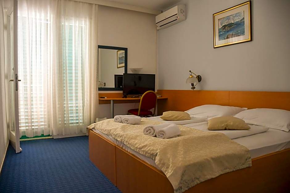 Hotel Sirena Hvar