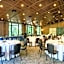 Williamsburg Woodlands Hotel & Suites, an official Colonial Williamsburg Hotel