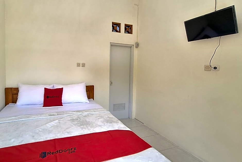 Reddoorz Syariah near Terminal Bus Giwangan