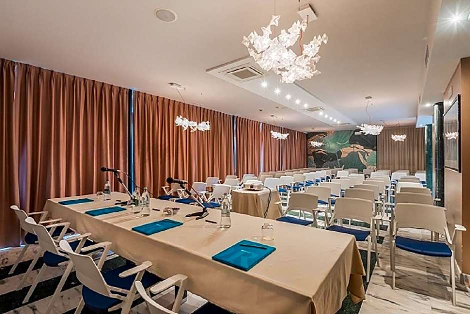 Hotel Excelsior