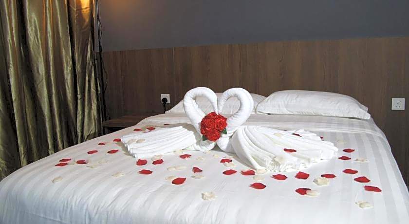 HOTEL SUKARAMAI