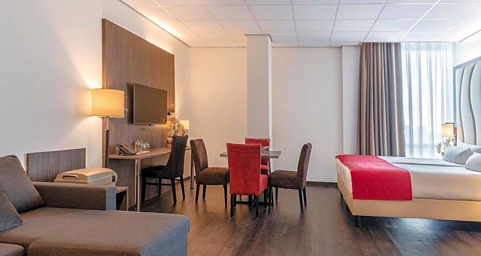 PLAZA Premium Almere