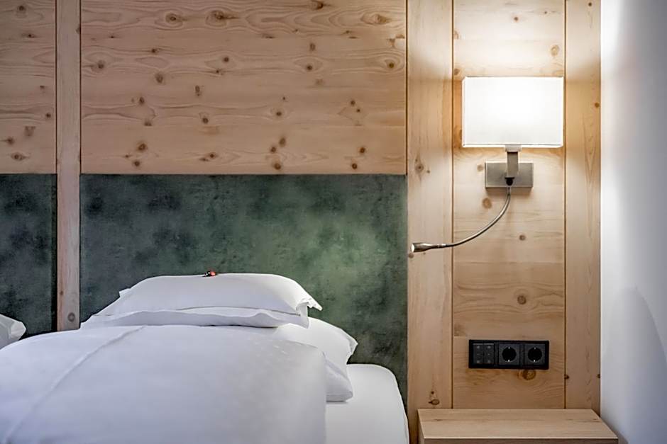 Hotel Enzian & Apartmenthotel Johannes