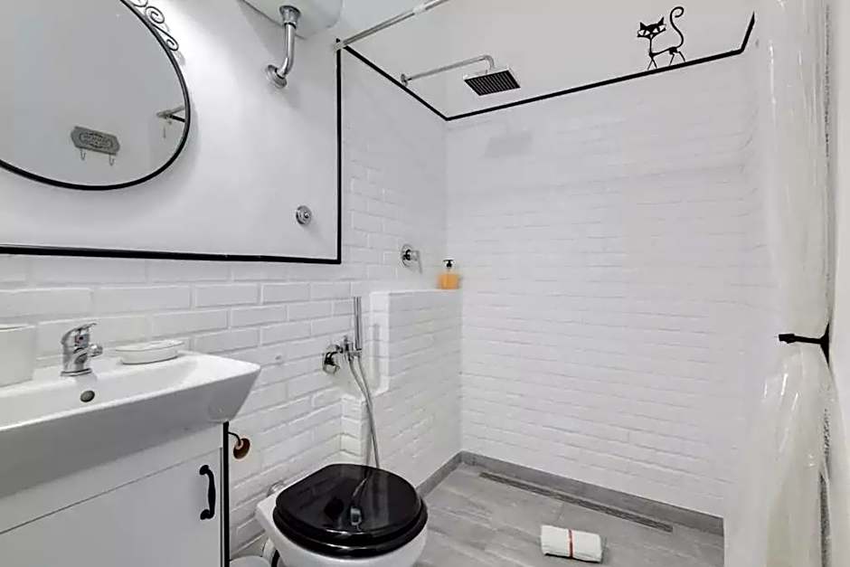 Moonlight Inn Guesthouse