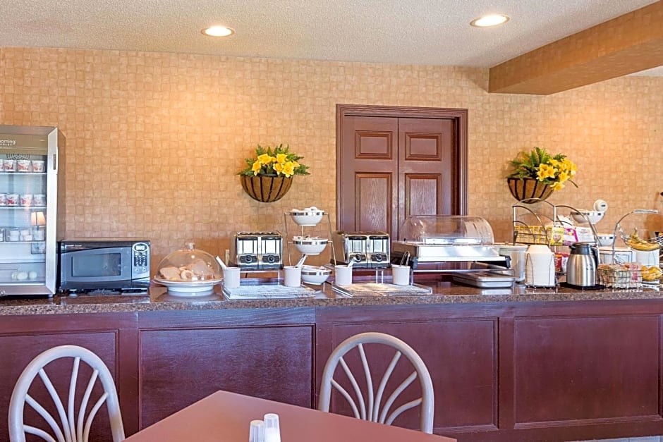 Sleep Inn & Suites Bay View Acme - Traverse City