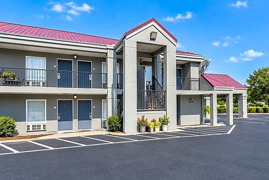 Southern Inn Manchester near Arnold AFB