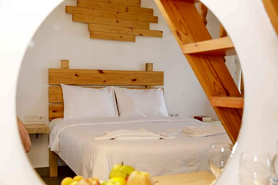 Teos Ormanci Tatil Koyu