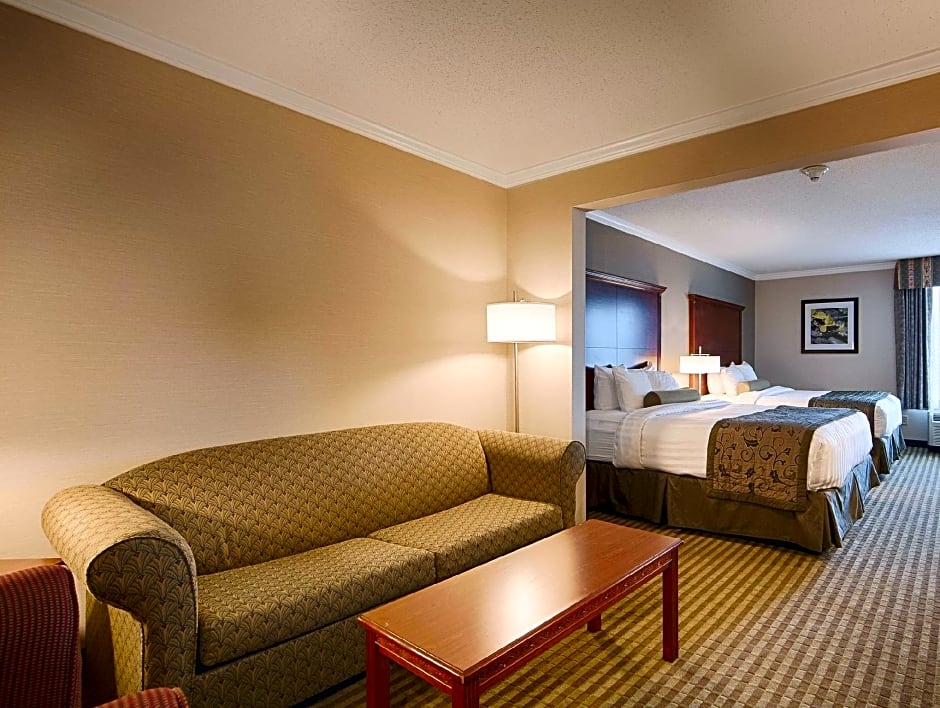 Best Western Plus Liverpool - Syracuse Inn & Suites