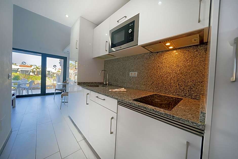 Maspalomas Lago Canary Sunset