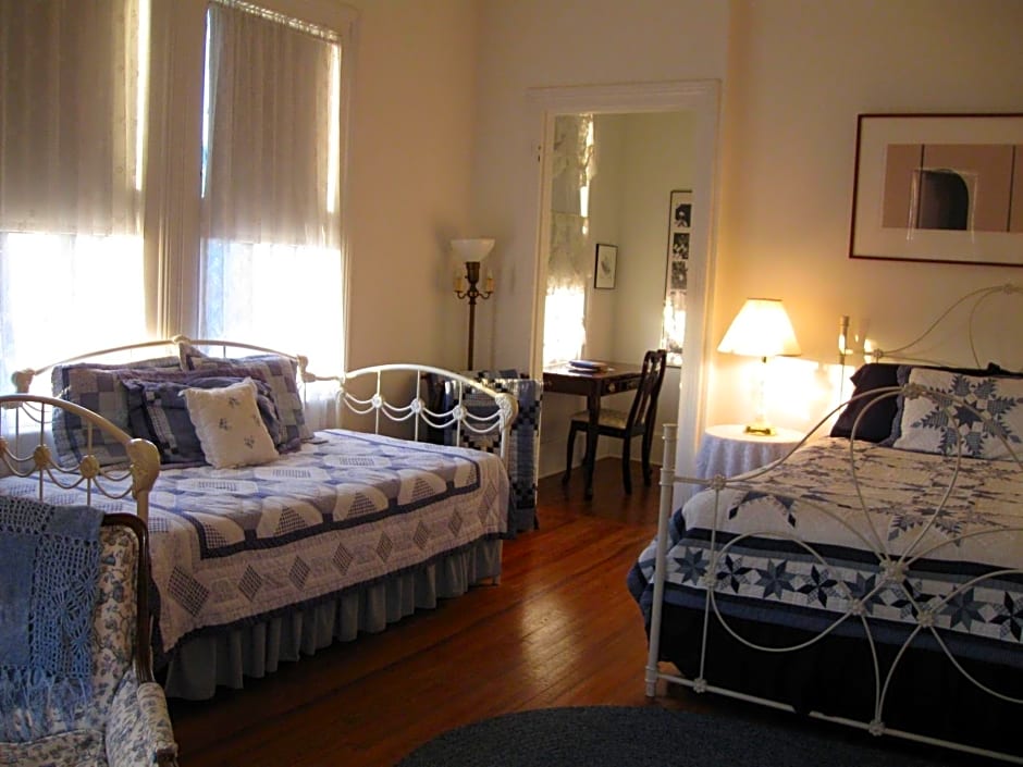 Pensacola Victorian Bed & Breakfast