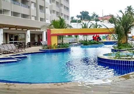 Hospedagem para até 8 pessoas no Enjoy Olimpia Park Resort