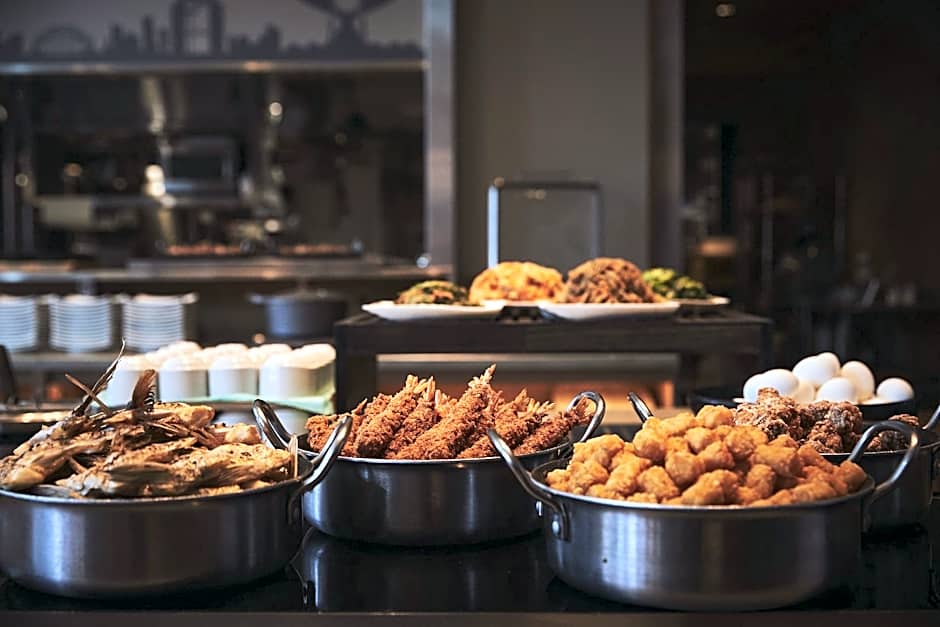 Karaksa Hotel Grande Shin-Osaka Tower