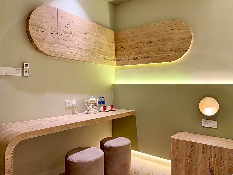 Asimmy Hotel
