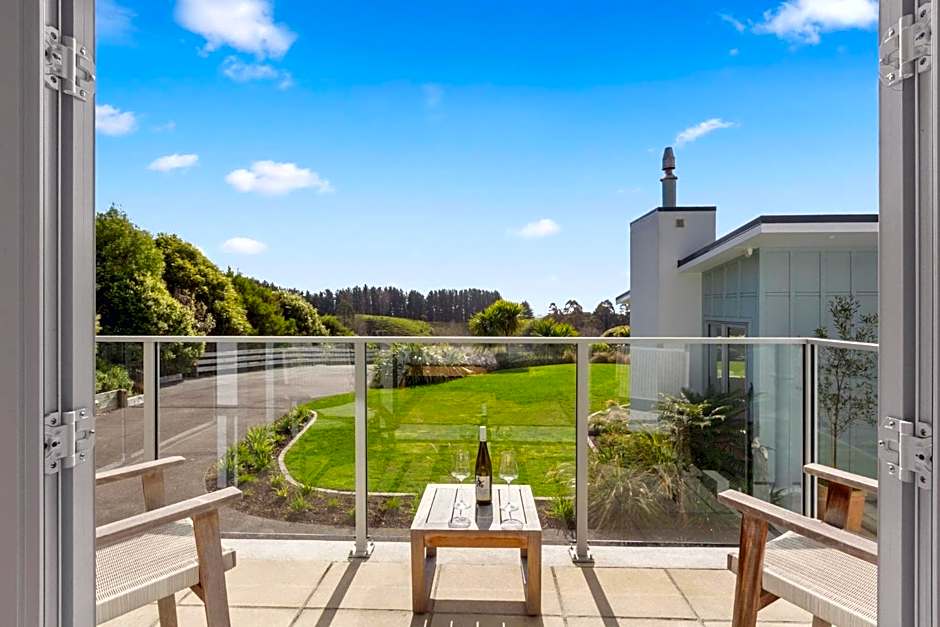 Aston Road Villa Bed & Breakfast