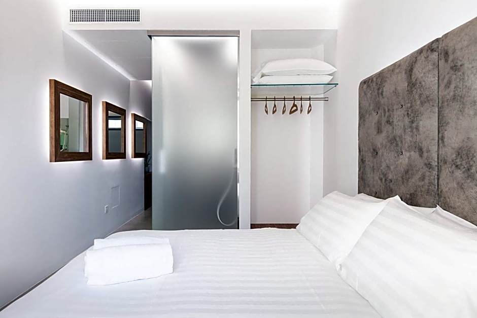 DOMUS CAVOUR Rooms&Suites