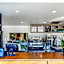 Travelodge by Wyndham Culver City