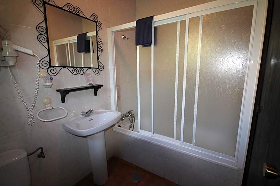 Hotel Copacabana Tarifa Beach