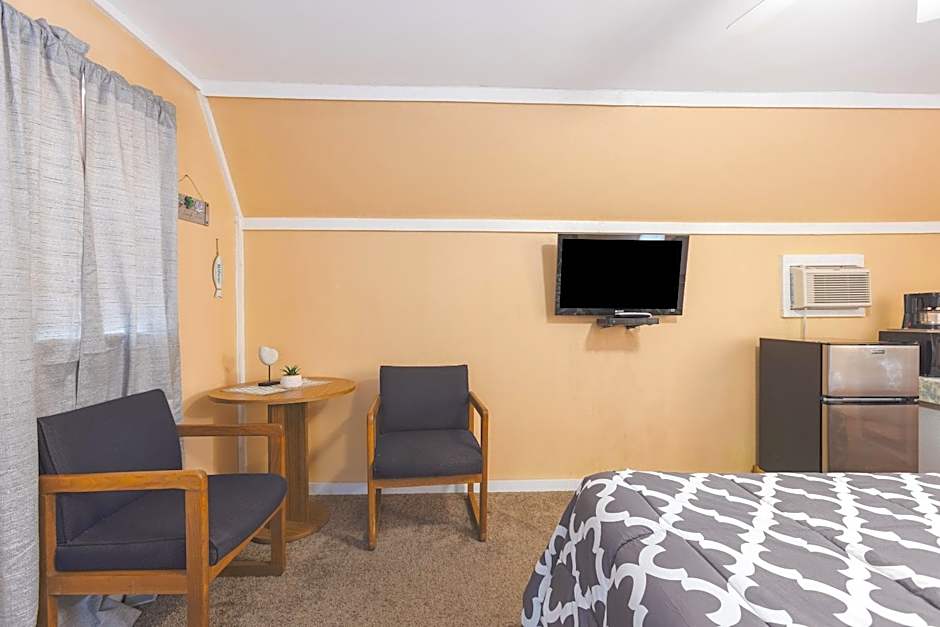 Parkside Motel by OYO Meadville Conneaut Lake