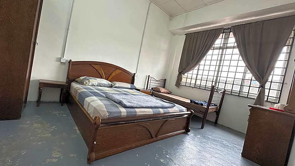 Jiaxin Dormitory Puteri Wangsa