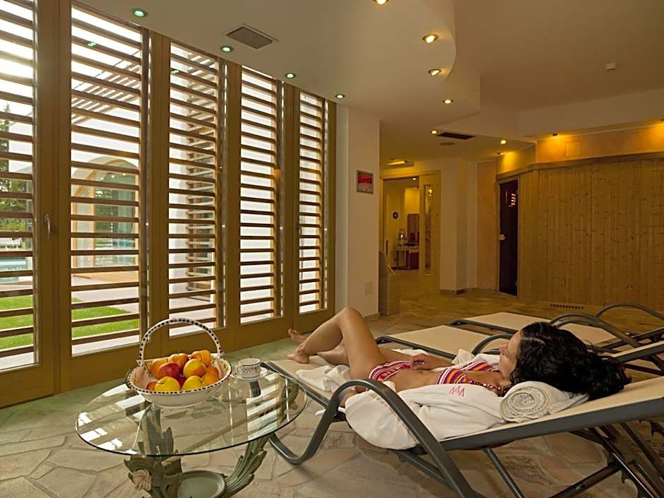 Castelir Suite Hotel