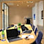 Air Rooms Rome Airport by HelloSky
