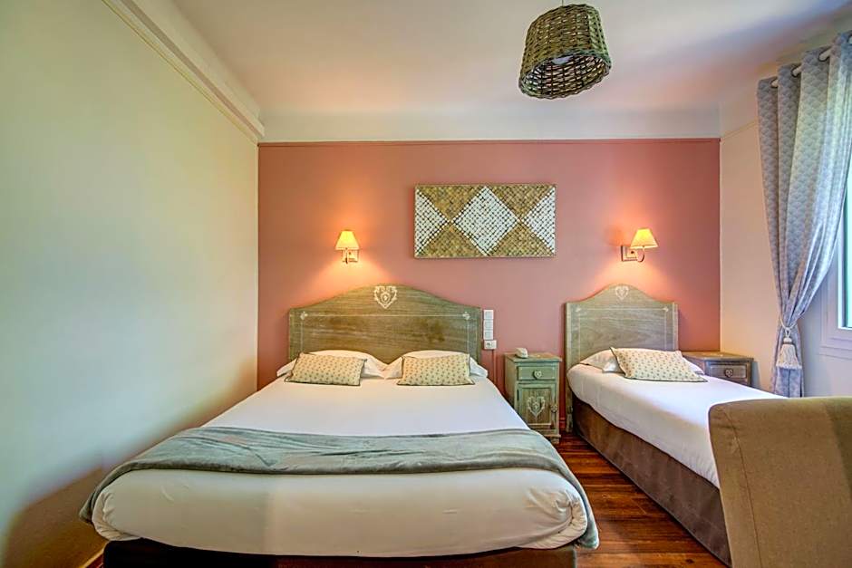 Hotel Le Blason de Provence