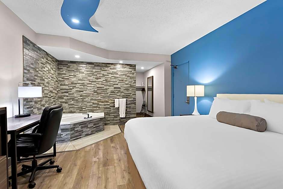 SureStay Plus by Best Western Windsor