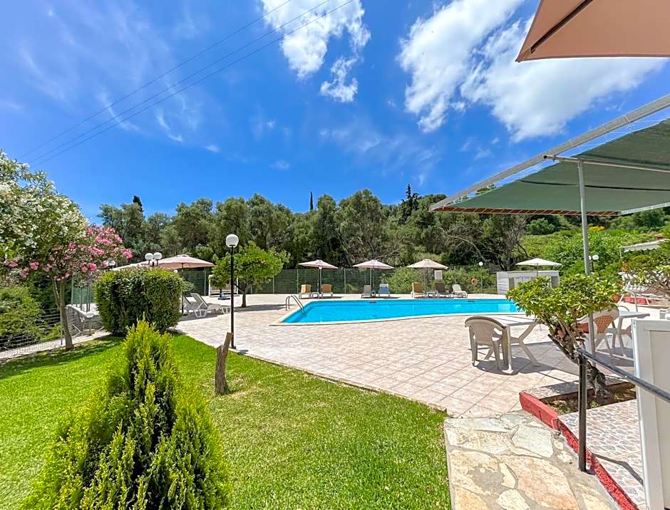 Amazona Apartments and Studios