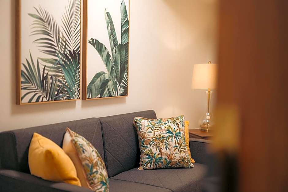 Bishop Suites @ Executive Centre