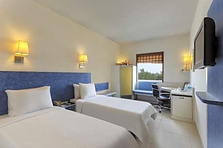 Superior Room 2 Sgl Beds