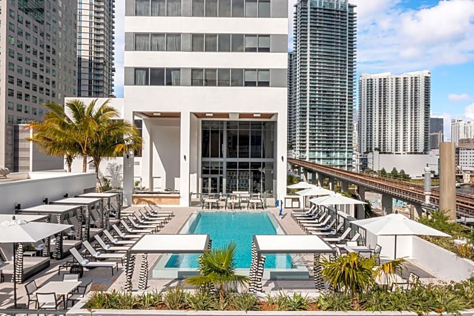 Element Miami Brickell