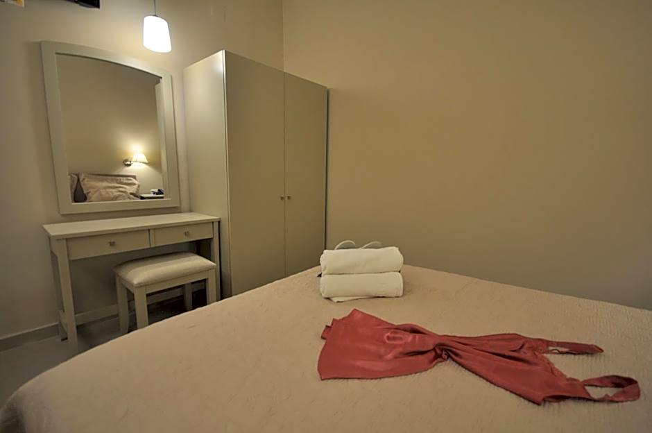 Ariadnes Holiday Accommodation