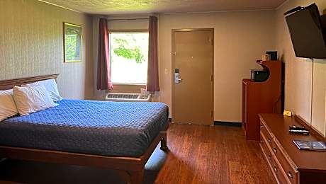 Deluxe Single Bed