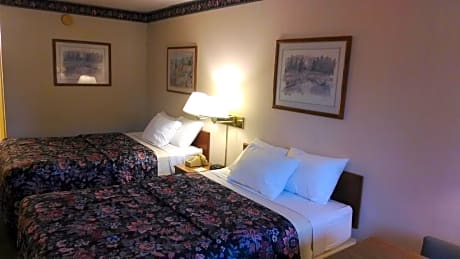 2 Double Beds