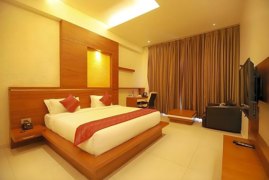 Hotel Pioneer Grand Palace