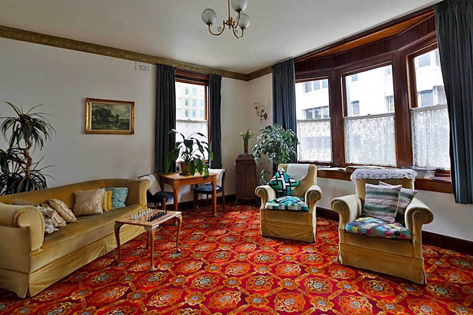 Astor Private Hotel
