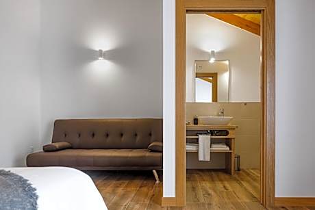 Triple Room with Shower