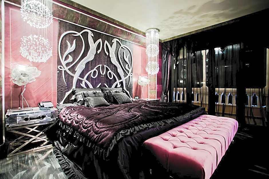 Royal Castle Design & SPA