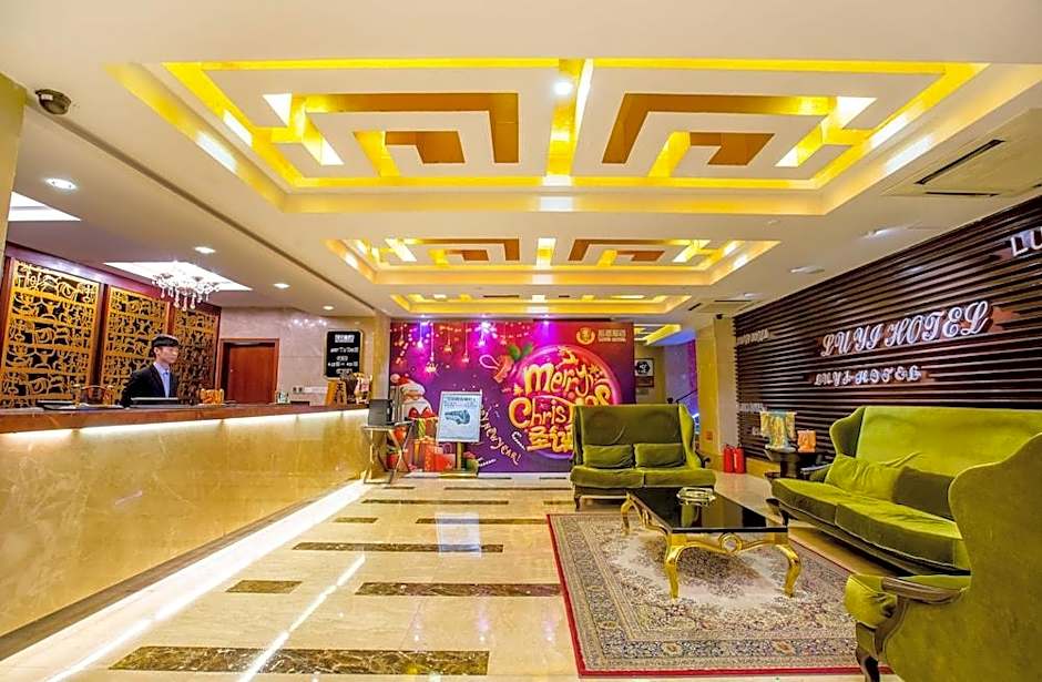 Zhongshan Louis Hotel