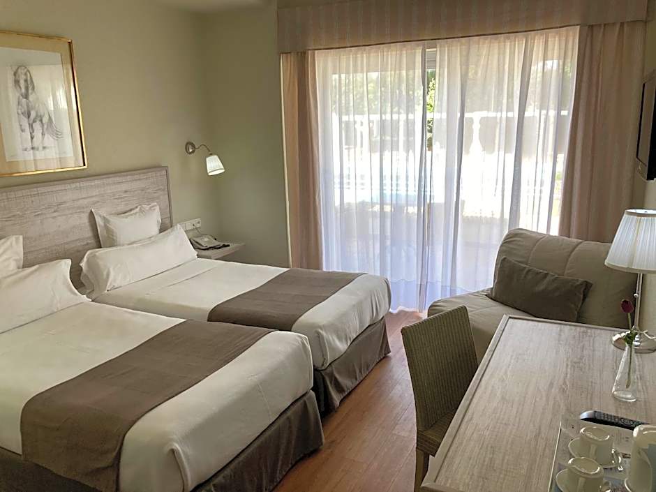 Photo 1 of 1 of Standard 1 Double Bed or 2 Beds