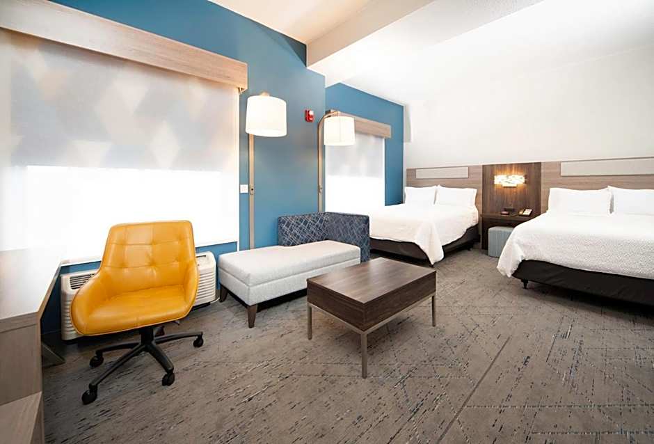 Holiday Inn Express Hotel & Suites Indianapolis - East By IHG